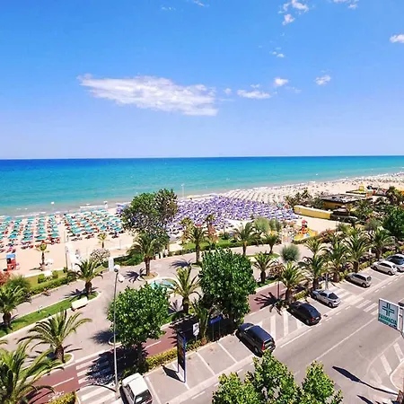 In Near Adriatic Coast Lejlighed Martinsicuro